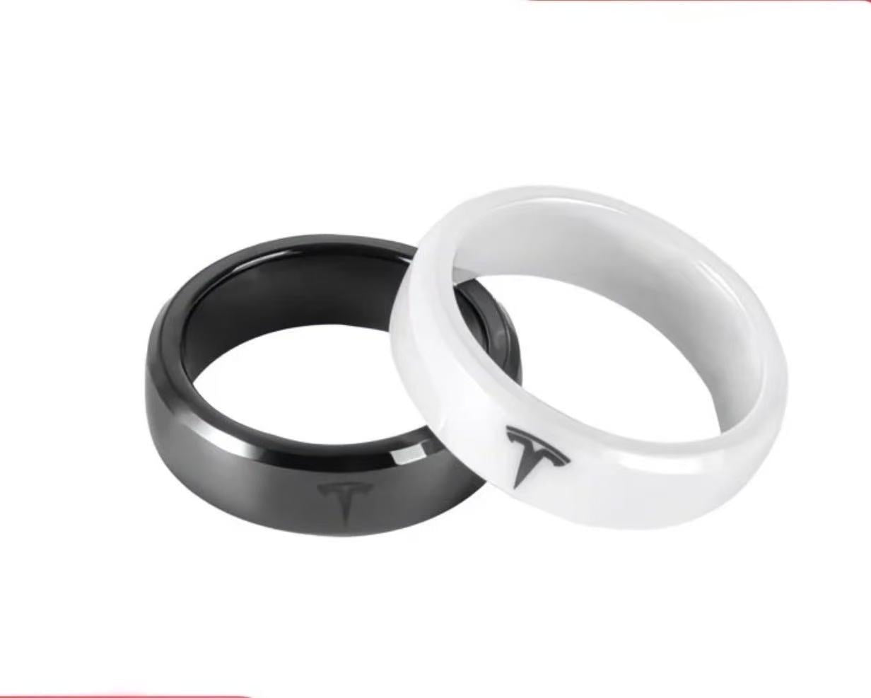 Tesla Smart Key Ring for Model 3/Y – Zirconia Ceramic RFID Key