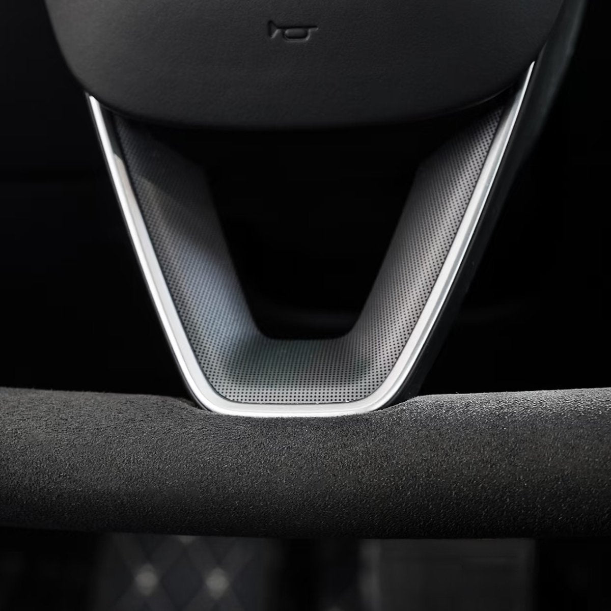 Alcantara Yoke Steering Wheel for Model 3 Highland/Model Y Juniper