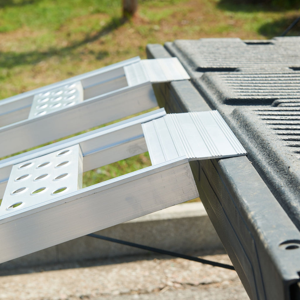 Lightweight Aluminum Loading Ramps for Tesla Cybertruck