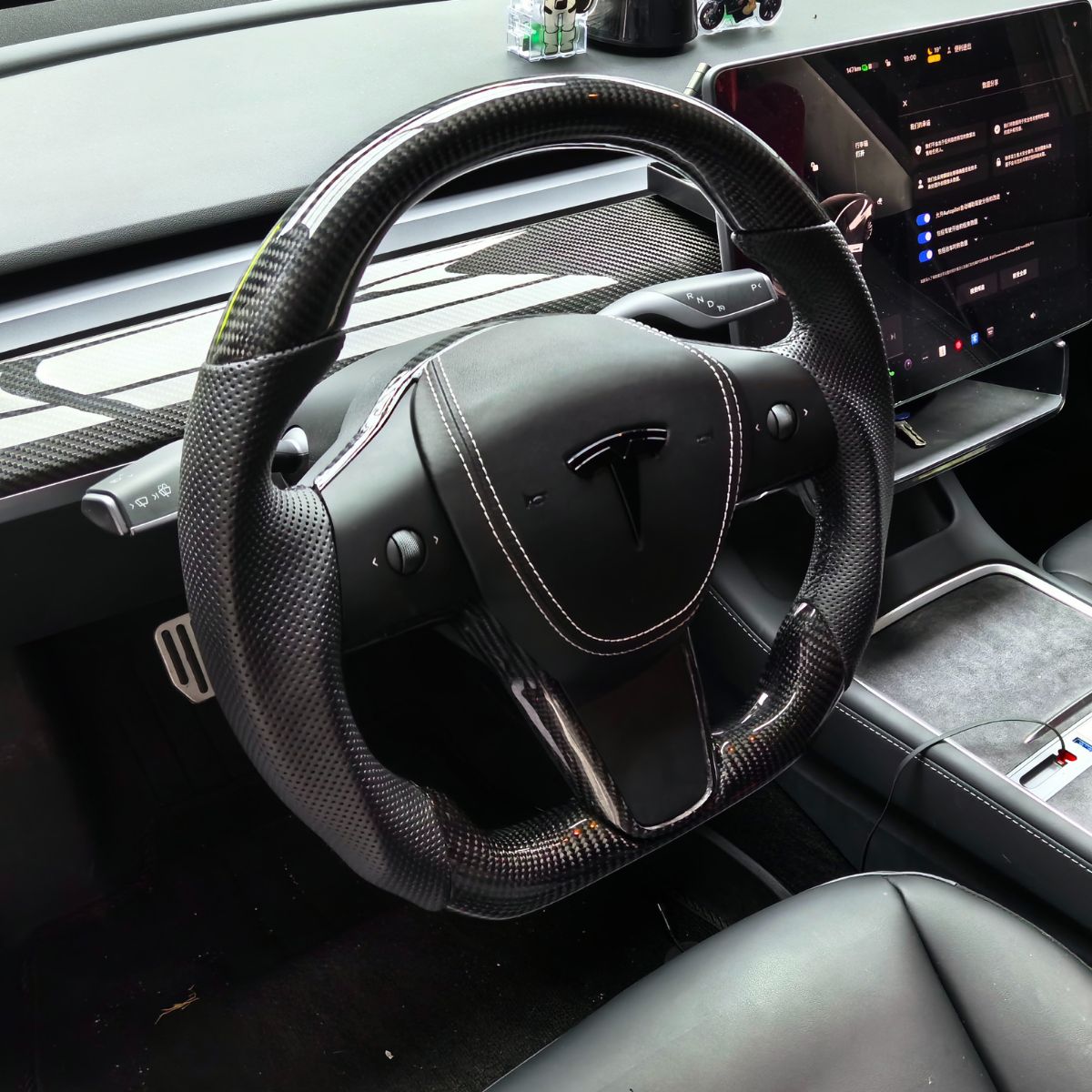 Carbon Fiber Sport Steering Wheel for Tesla Model 3 / Y