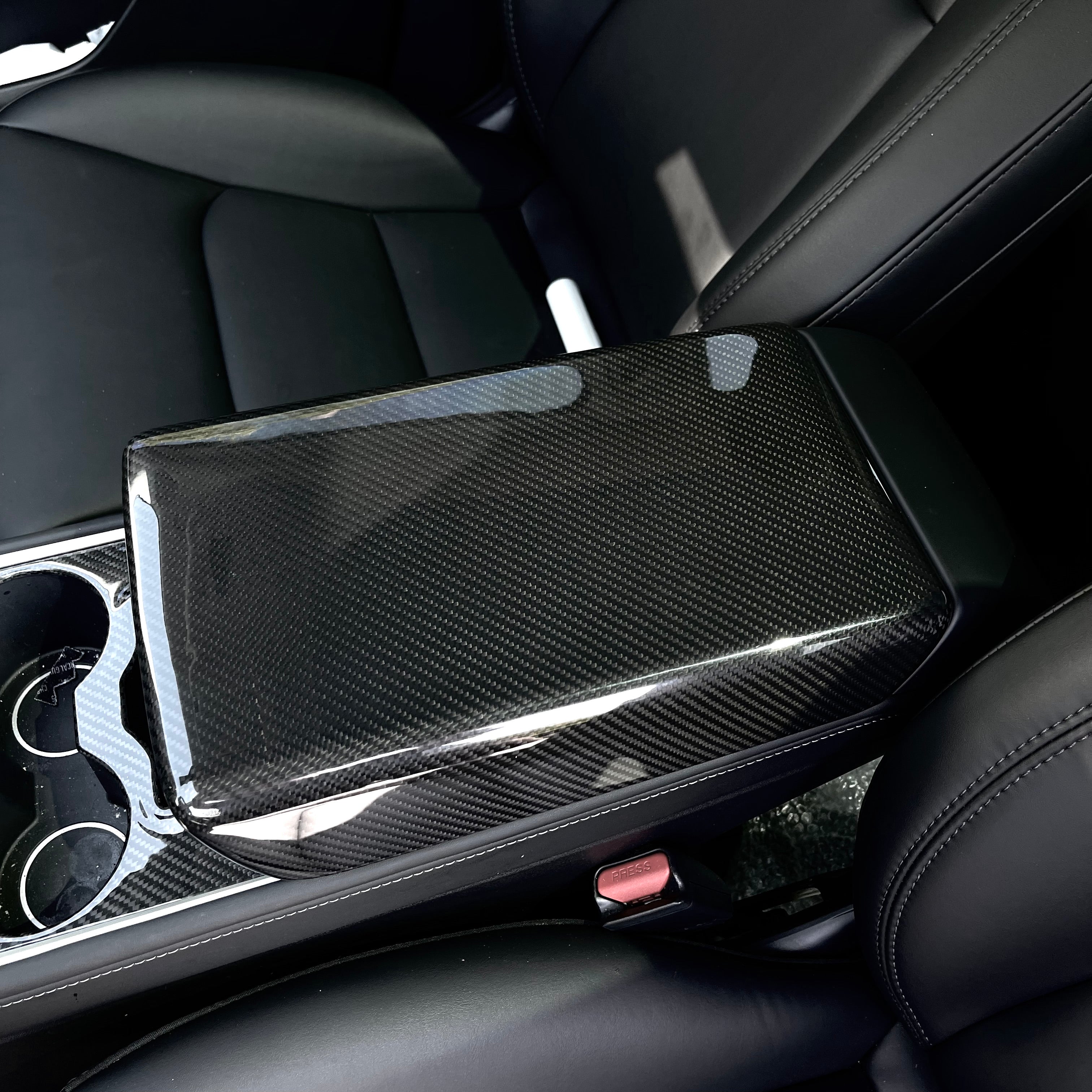 Dry Carbon Fiber Armrest Cover for Tesla Model 3/Y