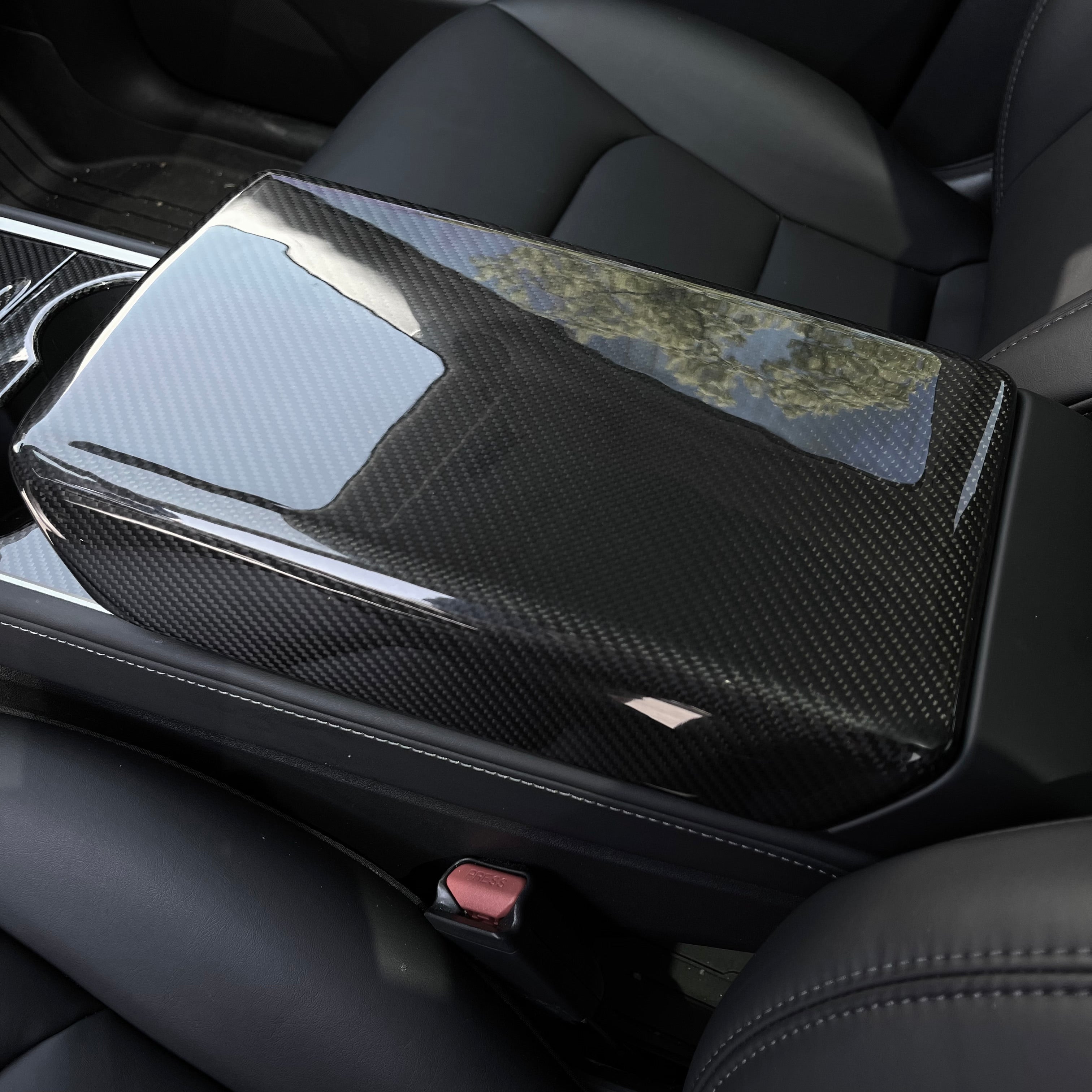 Dry Carbon Fiber Armrest Cover for Tesla Model 3/Y