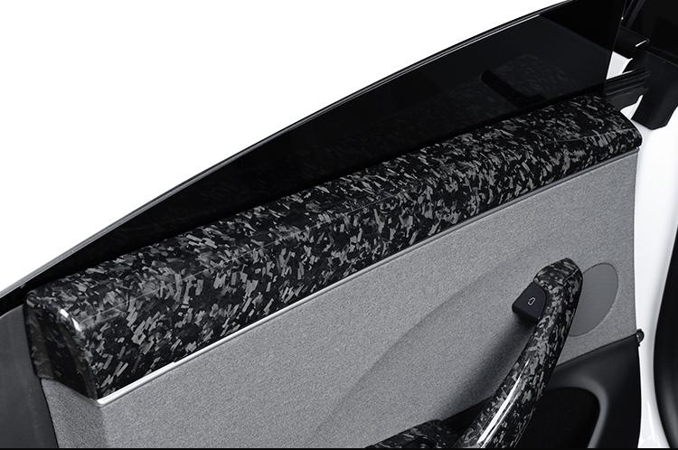Real Dry Carbon Fiber Upper Door Trim for Model 3 Highland / Model Y Juniper