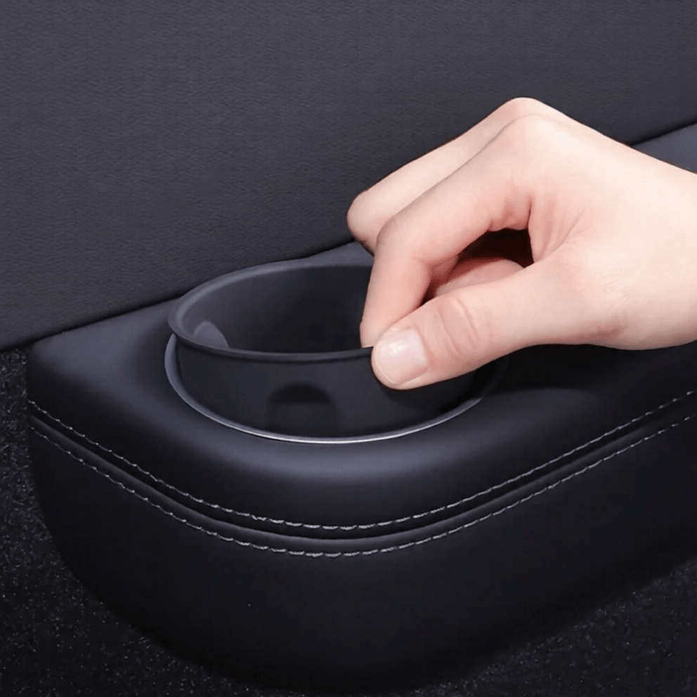 Silicone Third-Row Armrest Cupholder Liner for Model YL 2026+ | Anti-Slip