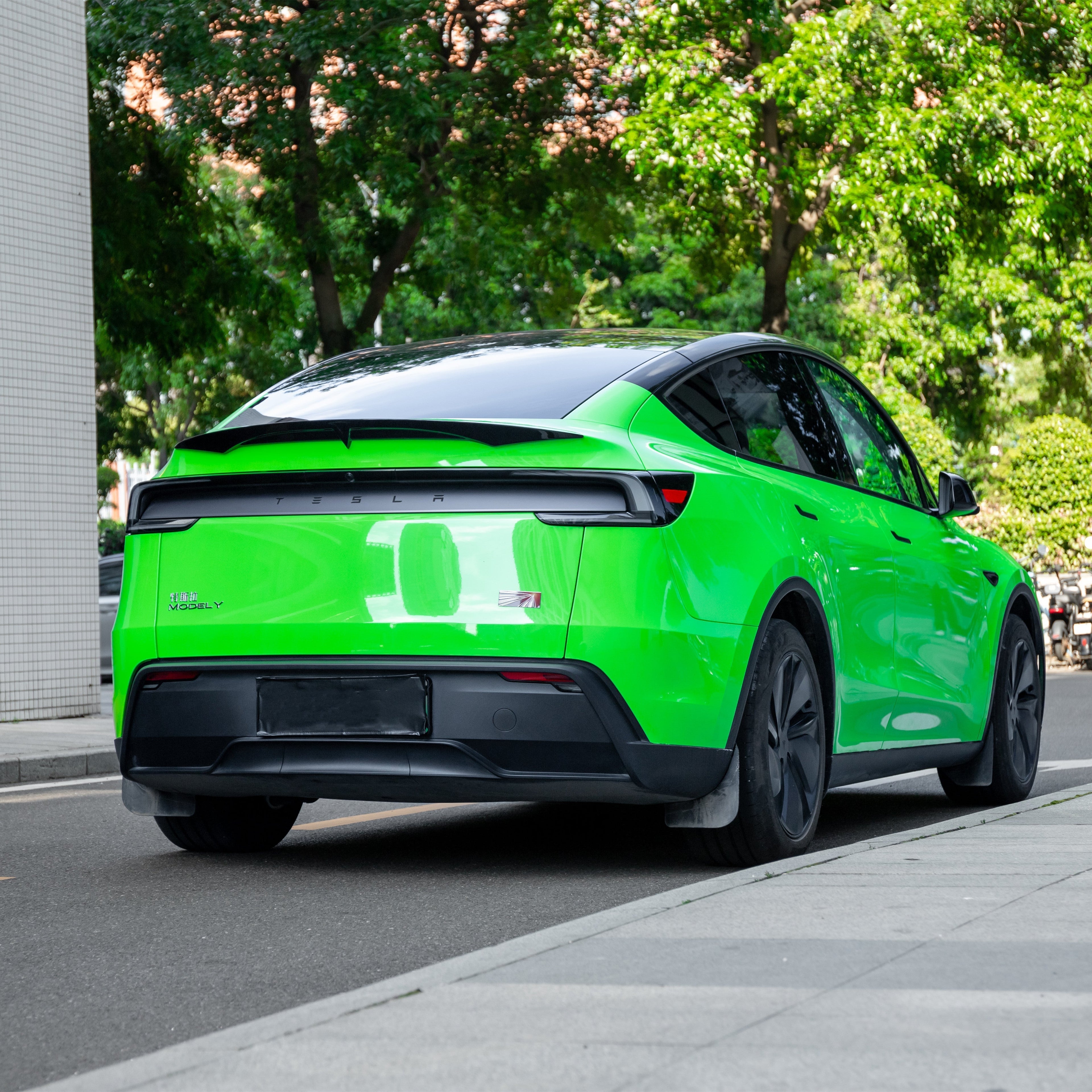 Sport Style ABS Plastic Rear Spoiler Wing for Model Y 2020+ | Aerodynamic Performance Upgrade
