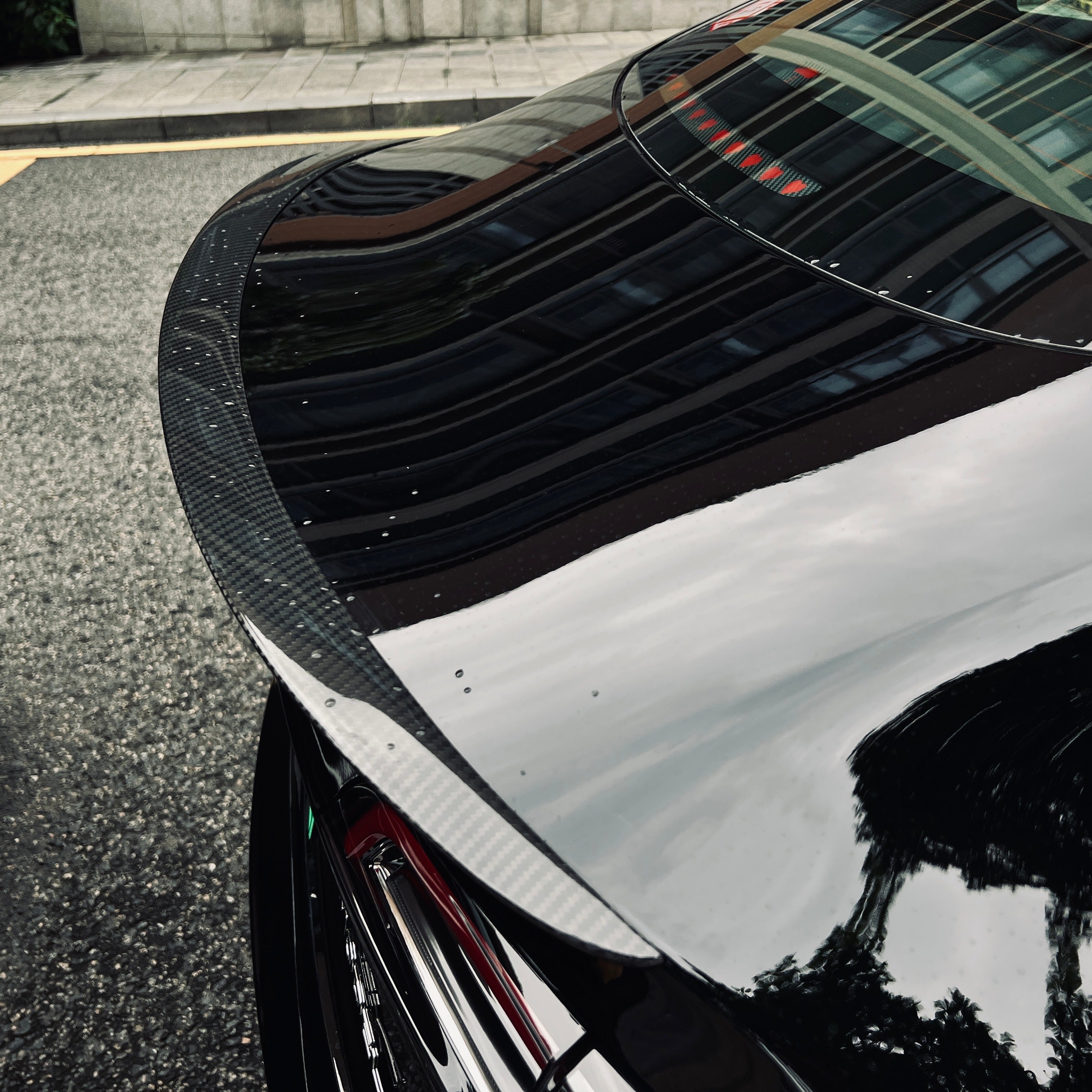 Highland Dry Carbon Fiber Performance Spoiler for Tesla Model 3/Y