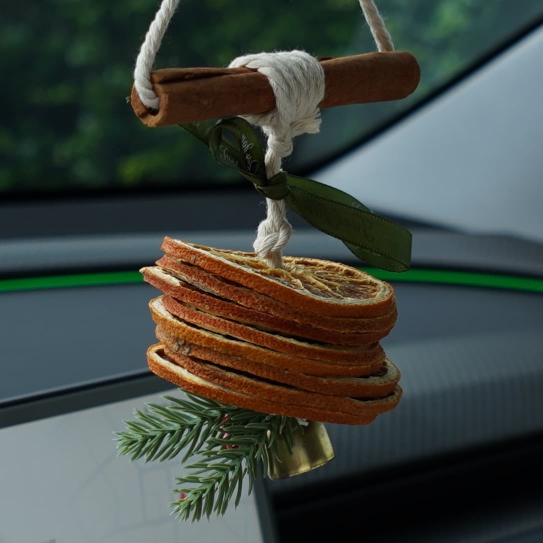 Orange Scent Christmas Ornament for Tesla